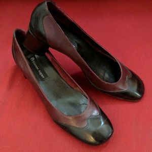 EUC Etienne Aigner Block Heel Pump